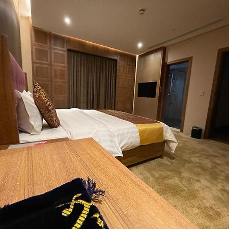 Hosta Al Yasmin Aparthotel Riyadh Ngoại thất bức ảnh